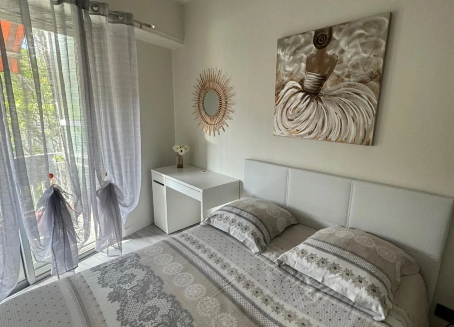 Gorgeous 2 Bedrooms Holiday Apartement Nice